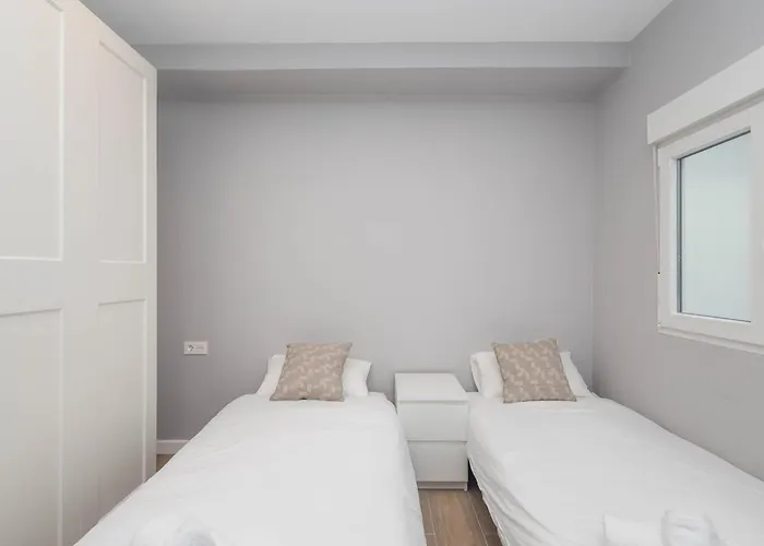 Διαμέρισμα Sg Simancas Plaza *